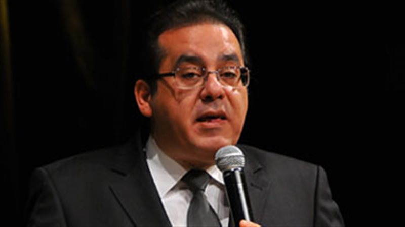  أيمن نور