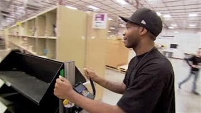 بالفيديو.. تراجع التوظيف خلال شهر يوليو بأمريكا