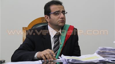 بالمستندات.. محاكمة وكيل وزارة المالية ومدير عام بالخدمات البيطرية