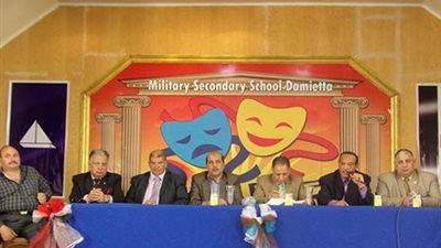 وكيل تعليم دمياط يتابع نظافة طعام المدارس الفكرية