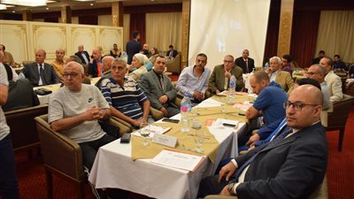 وزير الرياضة ومحافظ الجيزة يشهدان فعاليات قرعة دوري مراكز الشباب