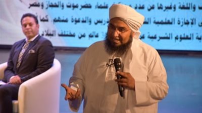 وزير الرياضة يشهد فعاليات الصالون الثقافي بمراكز الشباب والجامعات