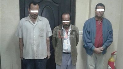 القبض على 3 أشخاص بتهمة التنقيب عن الآثار بالجمالية