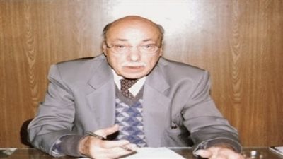 محمود السعدني يكتب: ذكريات أول رحلة بالطائرة