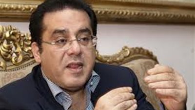 معارضو أيمن نور يلجأون لـ «عاصمة الضباب»