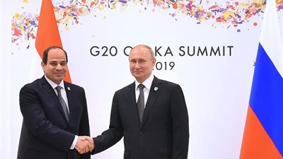 بوتين يشيد بدور السيسي الكبير في تنظيم قمة 