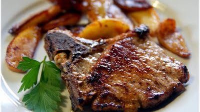 قدمي لأسرتك «كستليتة» بصوص الثوم والليمون في غداء العيد