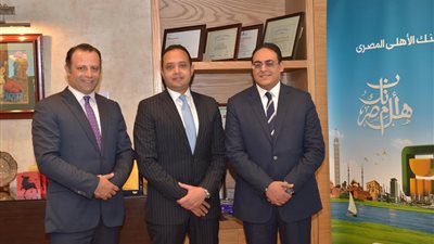 «الأهلي» الأول مصريا وأفريقيا في ترتيب وتسويق القروض المشتركة