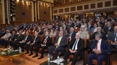 في عيدها القومي.. 