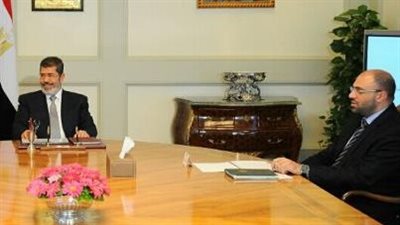 الرئيس مرسى يؤكد أهمية تنمية قطاع الاتصالات