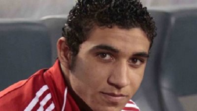 «ربيعة» و«كهربا» يغادران إلى الجزائر للحاق بالمنتخب