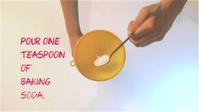 بالفيديو.. أسهل طريقة لإعداد منعم الأقمشة في المنزل