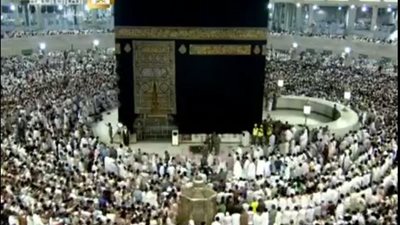 بث مباشر.. صلاة الفجر من الحرم المكي