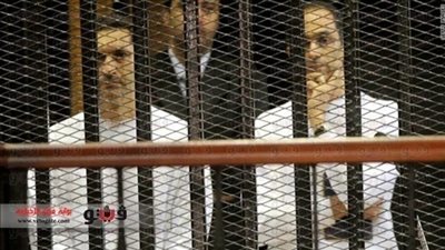 غدًا.. محاكمة شفيق ونجلى مبارك في قضية أرض الطيارين