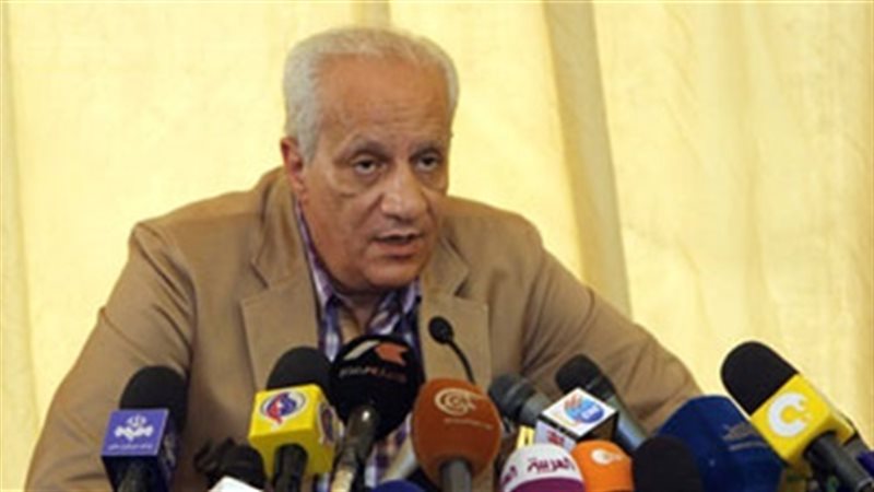 وزير الآثار الدكتور