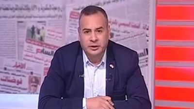 «القرموطي»: 30 ألف دولار ثمن إصلاح جيتار «براين آدم»