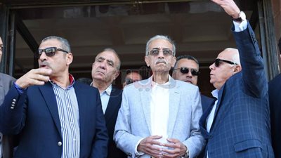 يوم حكومي شاق.. تفاصيل اجتماع رئيس الوزراء بالقيادات التنفيذية بالإسماعيلية وبورسعيد.. نقل المصانع لخارج الكتلة السكنية.. تجهيز المستشفيات لتطبيق منظومة التأمين الصحي.. وإسماعيل: تنمية الإنسان مهمتنا