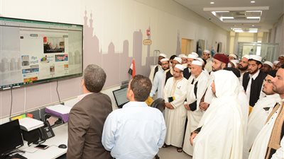 أئمة وعلماء ليبيا يزرون مركز الأزهر العالمي للرصد والفتوى الإلكترونية