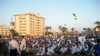 تجهيز 372 ساحة مسجد استعدادًا لصلاة العيد بالقاهرة