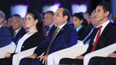 نشرة الـ11 مساء.. السيسي يكرم أبطال الأولمبياد الخاص