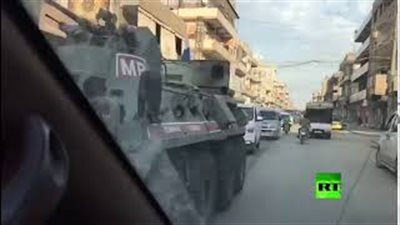 انتشار دوريات الشرطة العسكرية الروسية في وسط القامشلي (فيديو)