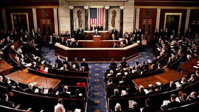 بـ «نودز» ووشوم نازية.. نائبة أمريكية تواجه فضيحة كبرى بالكونجرس