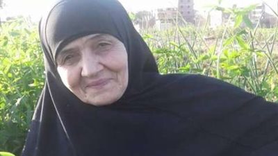 نجلة الحاجة سعدية: والدتي لا زالت محتجزة بالسعودية