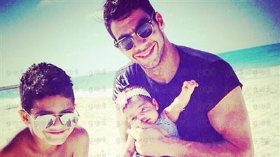 بالصورة.. أول ظهور لآسيا نجلة 