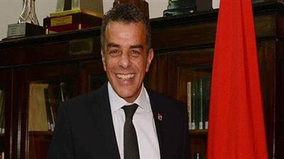 خالد مرتجي يكشف حقيقة غياب الشحات عن تدريبات الأهلي في قطر