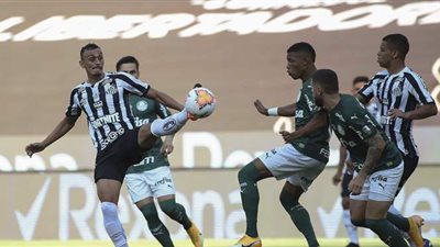 شوط أول سلبي بين سانتوس وبالميراس في نهائي كوبا ليبرتادوريس