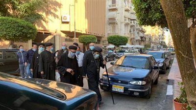 وصول مطران بورسعيد لمقر إقامته بعد تعافيه من كورونا