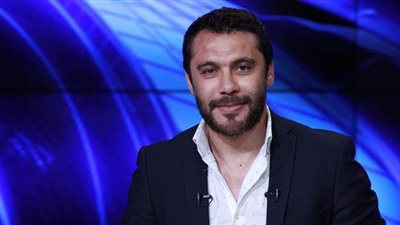 أحمد حسن: مواجهة الدحيل صعبة.. وهذه نقطة ضعف الأهلي