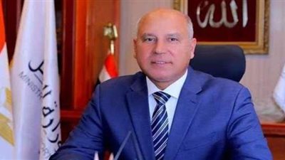 كامل الوزير للبرلمان: النقل شريان التنمية الاقتصادية ويحظى باهتمام الرئيس