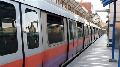 المترو: 90% نسبة الالتزام بارتداء الكمامة.. ولا تهاون مع المقصرين