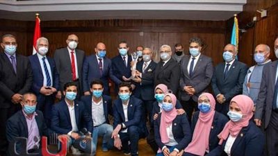 جامعة طنطا تكرم الفائزين بكأس عباقرة الجامعات | صور