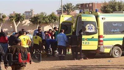 إنقاذ لاعب ابتلع لسانه بمباراة بالقسم الثالث في بني سويف | صور