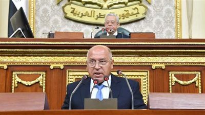 أبو العينين: تطوير النقل يحقق قيمة مضافة وتنافسية