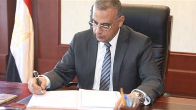 تعيين هلال زكي رئيسا لحي الكوثر بسوهاج.. وعلى لطفي نائبا