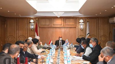 محافظ قنا: إقامة مشروع عمراني جديد يضم 7128 وحدة سكنية