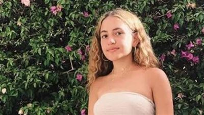 كنزي عمرو دياب تنشر فيديو من تدربها على الرقص