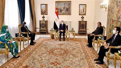 قضايا سد النهضة والقرن الإفريقي وليبيا تتصدر مباحثات السيسي ورئيس مفوضية الاتحاد الإفريقي