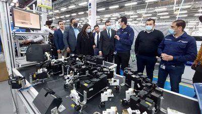 نائب محافظ بورسعيد يتفقد عددا من المشروعات الصناعية | صور