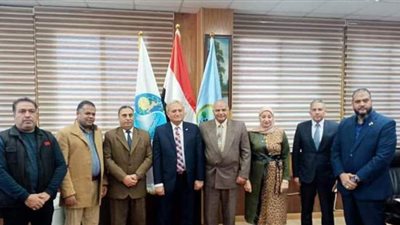 شركة الصرف الصحي تنجح في إزالة آثار السيول بمطار مطروح