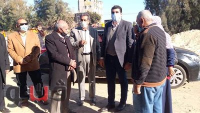 نائب المحافظ يتفقد مبنى إدارة أولاد صقر التعليمية بالشرقية