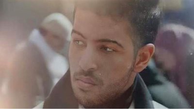 حفيد محمود ياسين ينشر صورة من كواليس 