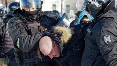اعتقال 5021 شخصا في مظاهرات بروسيا