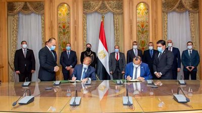 تفاصيل اتفاقية الإنتاج الحربي وإحدى الشركات لتصنيع الأتوبيسات الكهربائية