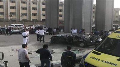 سقوط سيارة ملاكي من أعلى كوبري أكتوبر بمدينة نصر ومصرع قائدها