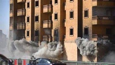 مباحث الجيزة تستمع لأقوال صاحب مخزن عقار فيصل المحترق