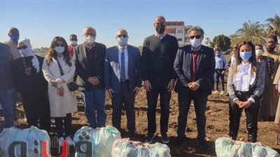 محافظ بني سويف يشهد الاحتفال بموسم حصاد بطاطس التصنيع